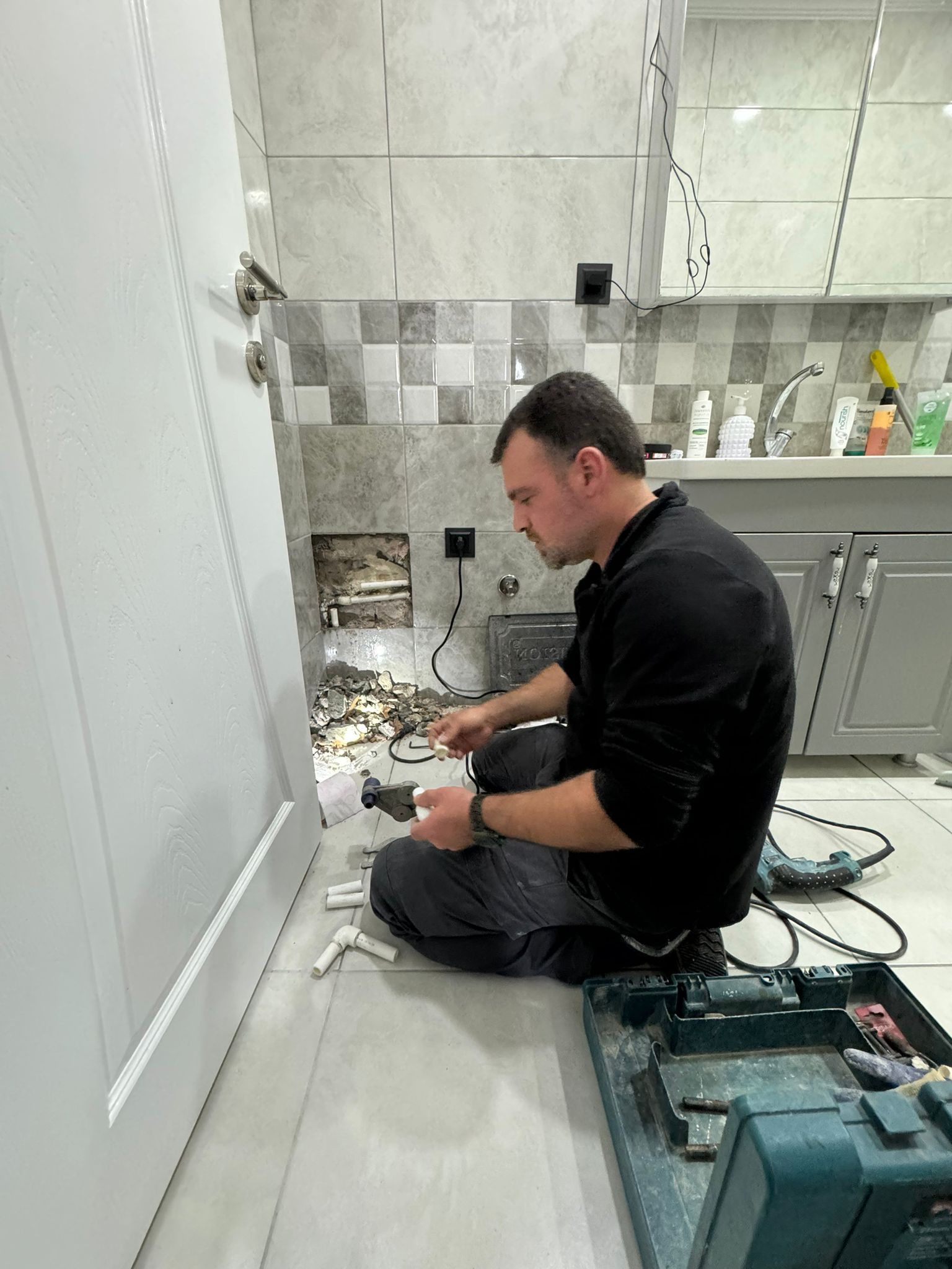 Tesisat çalışması